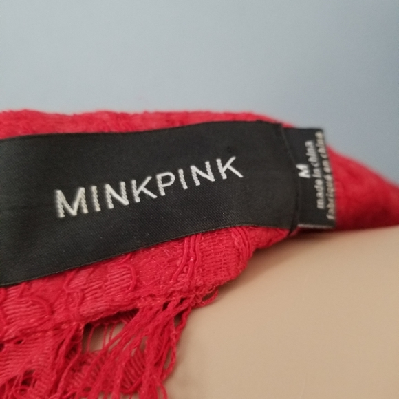 MINKPINK LACE AND EYELASH TRIM BOHO TOP Size Medium - Picture 6 of 10